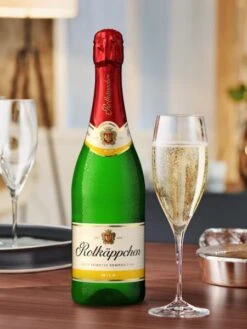 Rotkäppchen Sekt Mild -Lebensmittelgeschäft 4504070073 4400066903714 03.jpg